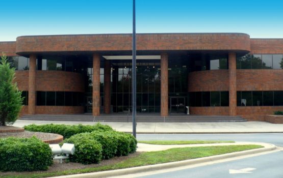 232,000 SF Offices with Warehouse, Austell, GA